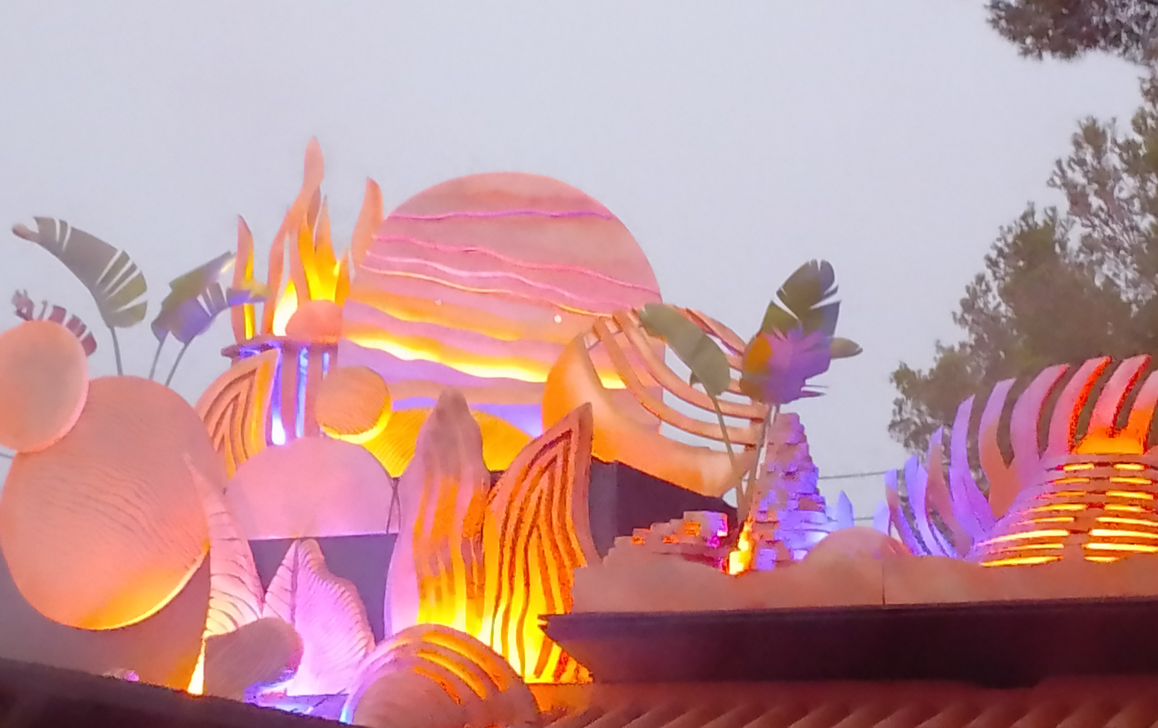 Ambiente Utopic sunset - Streakka Ibiza Arte