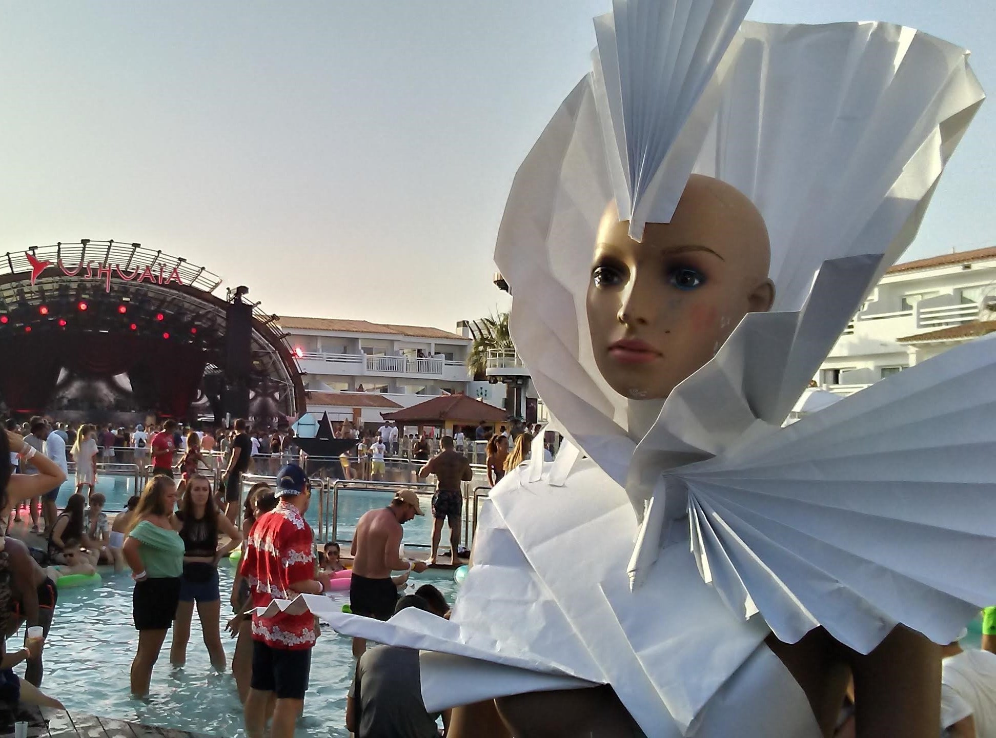 Dystopia - Streakka Ibiza Arte