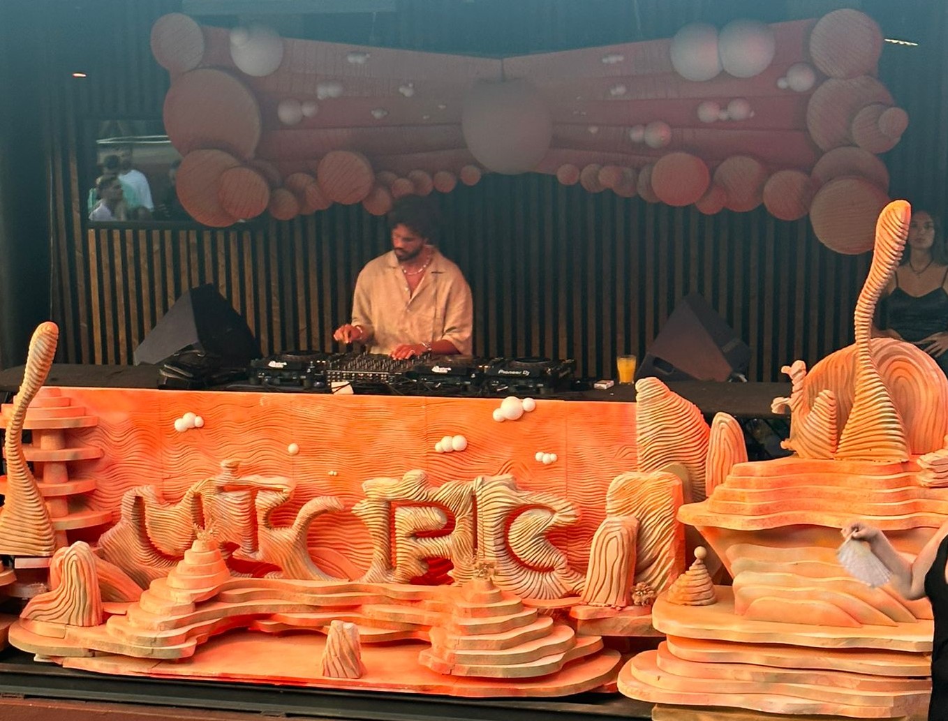 Utopico - Streakka Ibiza Arte